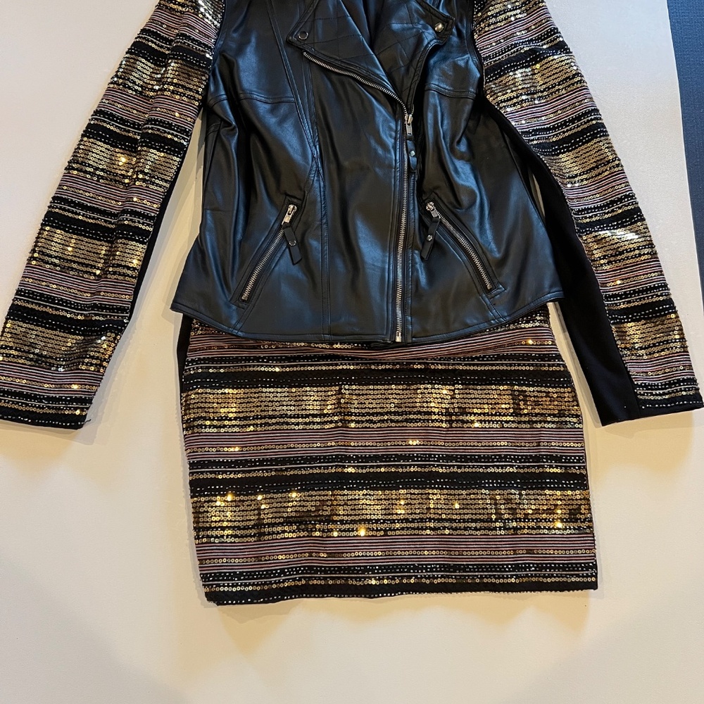 NWOT - SEXY SUIT -PLEATHER AND SEQUINS